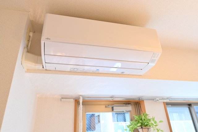 その他設備　エアコン/※家具・小物はイメージです