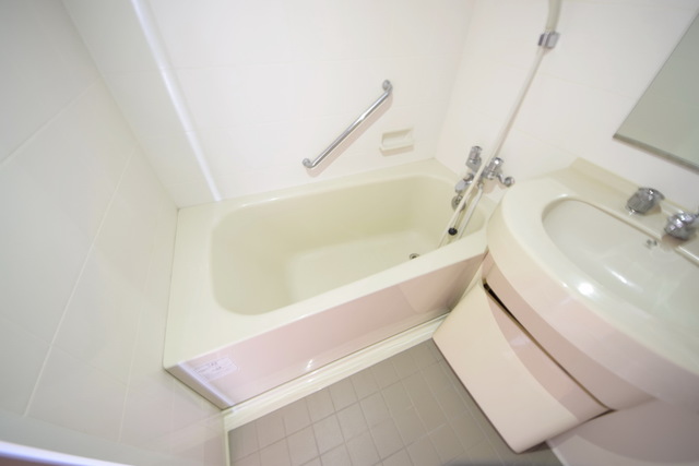 バス・シャワールーム　～さっぱりしましょう～