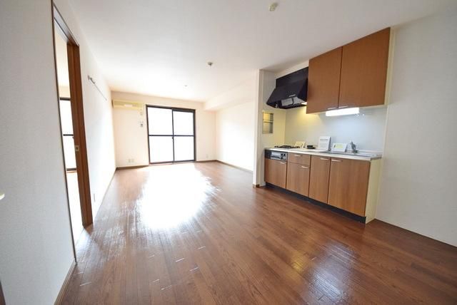 居室・リビング　お問合せはタウンハウジングまで！※現地待合わせ相談可能