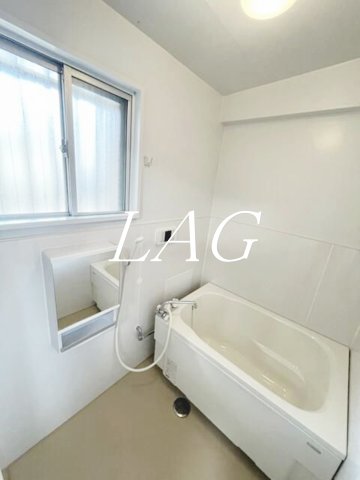 バス・シャワールーム　お風呂です。