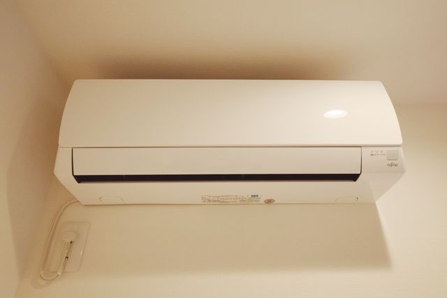 その他　★エアコンです★