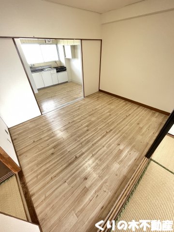 居室・リビング　同タイプのお部屋です（現況を優先します）