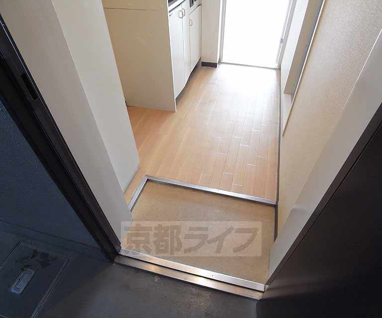 玄関　広めの玄関です。