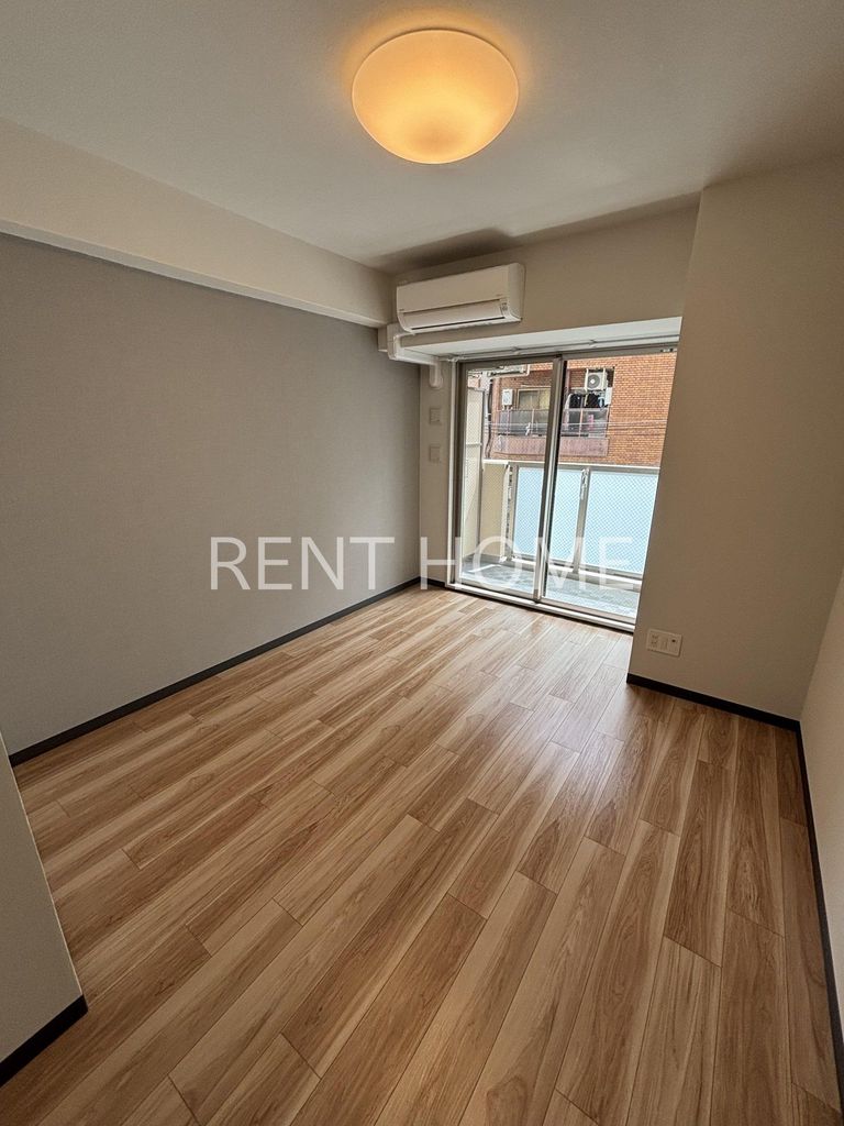 居室・リビング　別タイプのお部屋の写真です