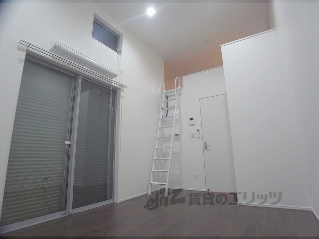 居室・リビング　洋室