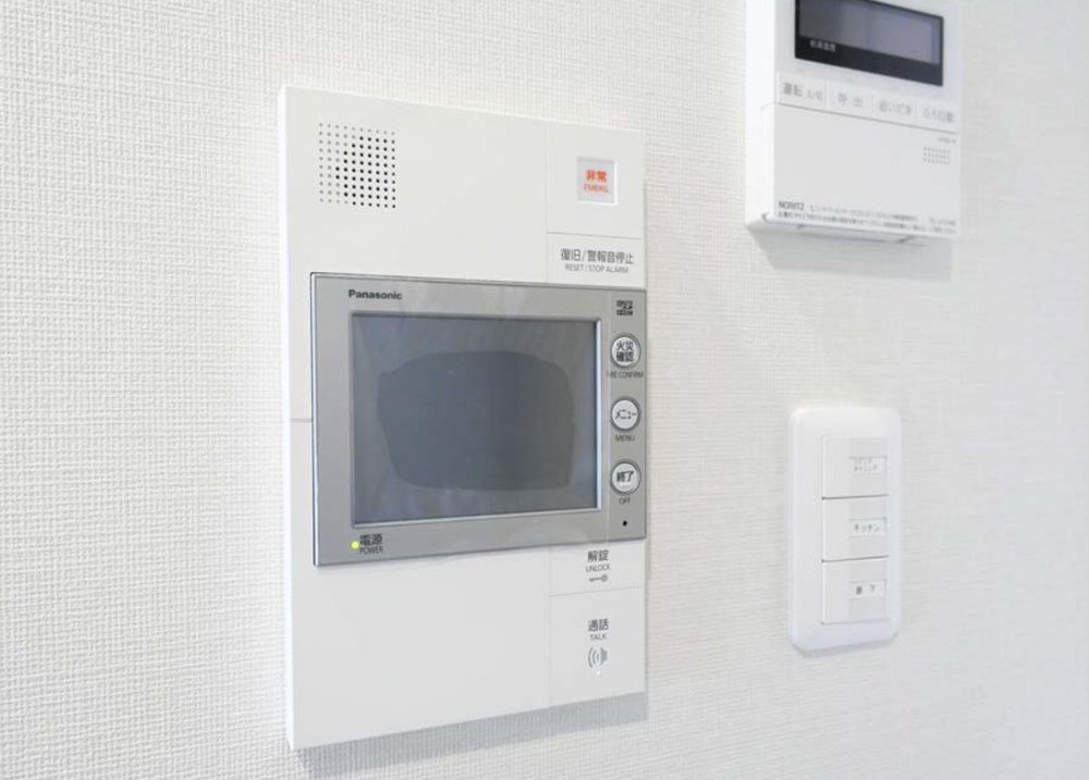 セキュリティ　同シリーズの内装写真となります