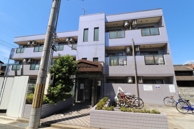 建物外観　リトルパレス