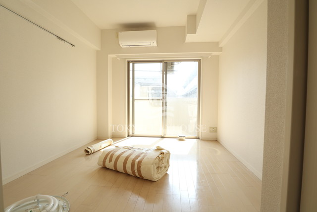 居室・リビング　※別部屋参考写真