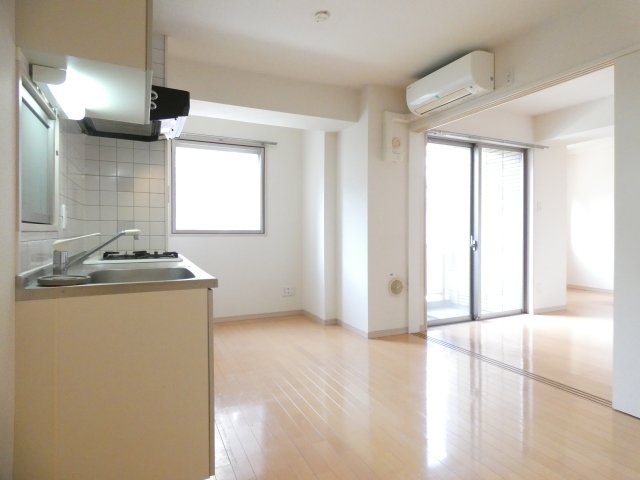 居室・リビング　居室