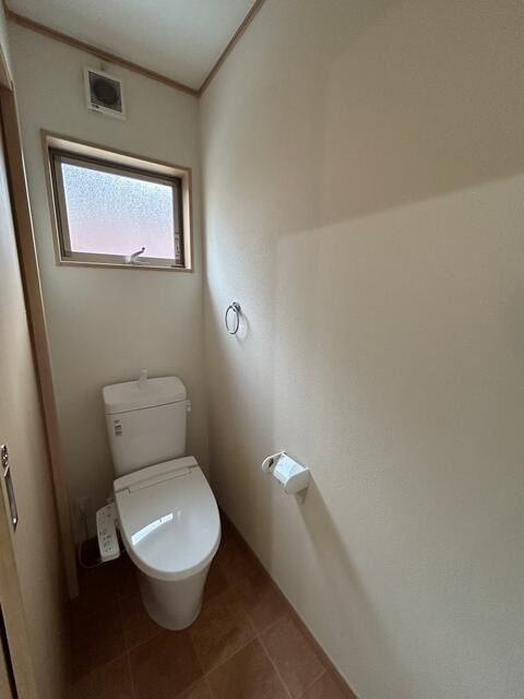 トイレ　★お部屋探しは株式会社タウンハウジング東京まで★