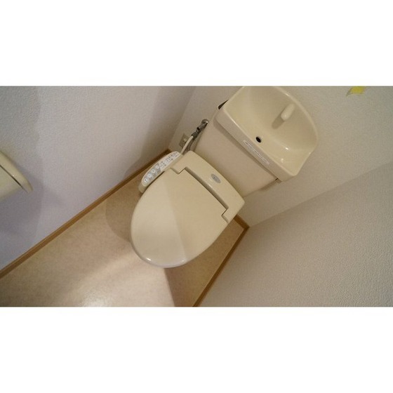 トイレ　シャワー付きトイレ