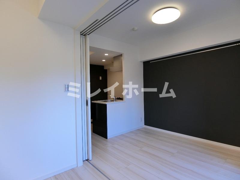 その他　同建物内、別のお部屋の参考写真になります。