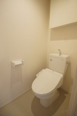 トイレ　※別部屋参考写真