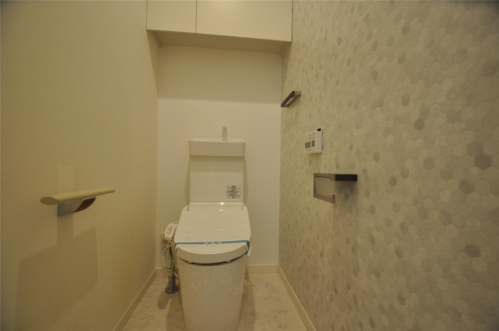 トイレ　トイレ　※101号室参照。