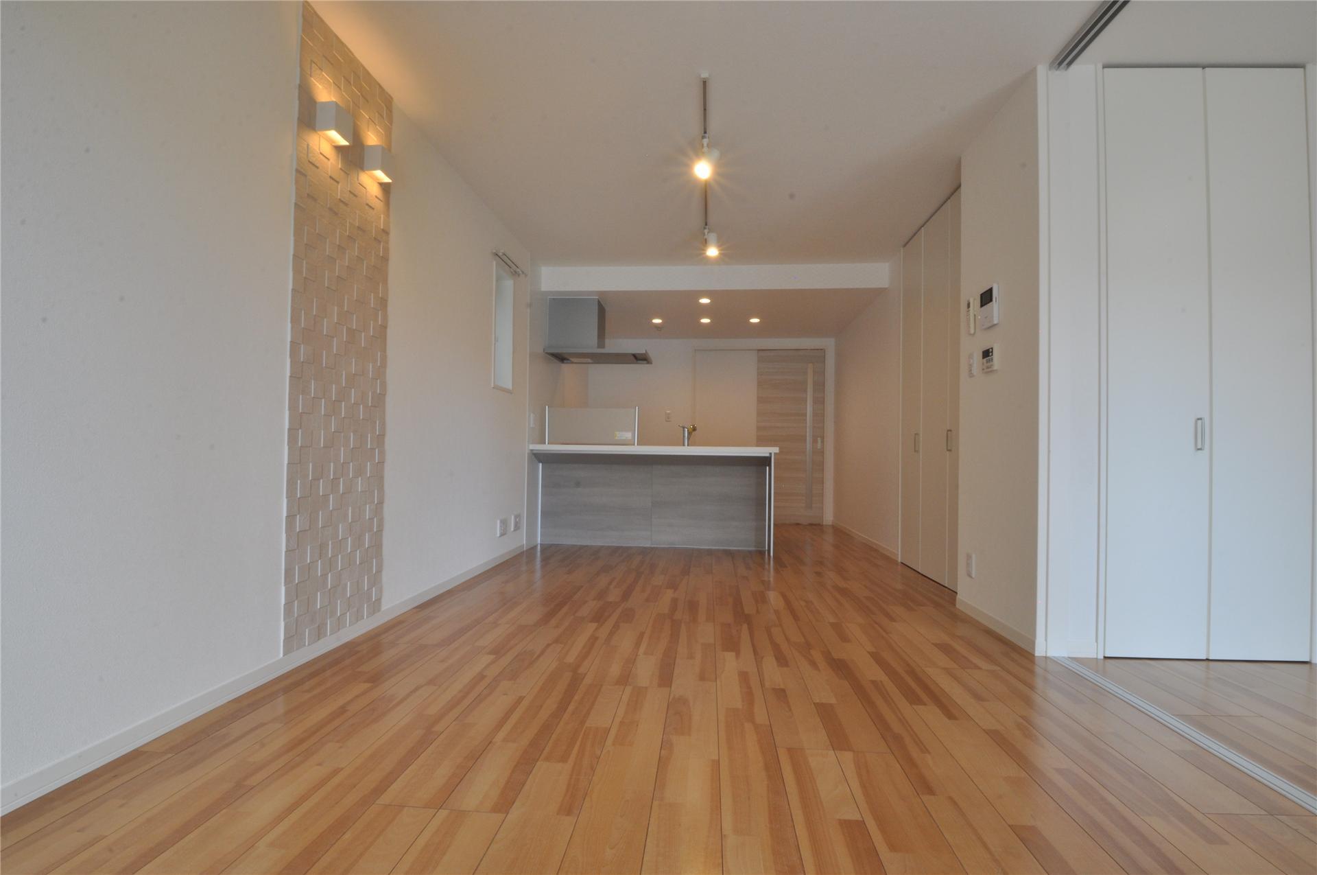 居室・リビング　LDK　※101号室参照。