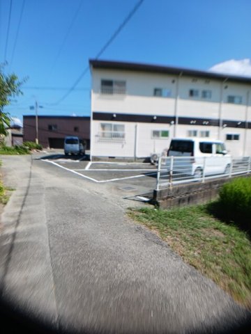 駐車場　車をお持ちの方に嬉しい駐車場付きの物件です