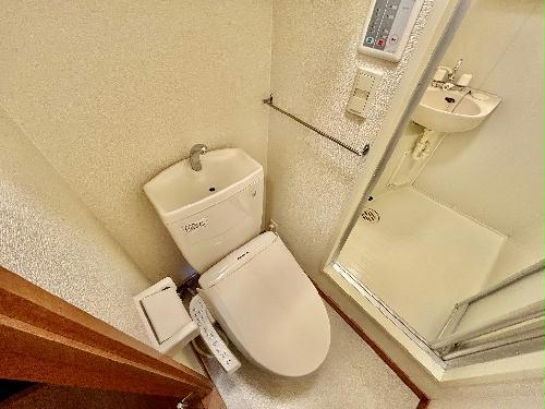 トイレ　設備・仕様は号室により異なる為、現況を優先いたします。