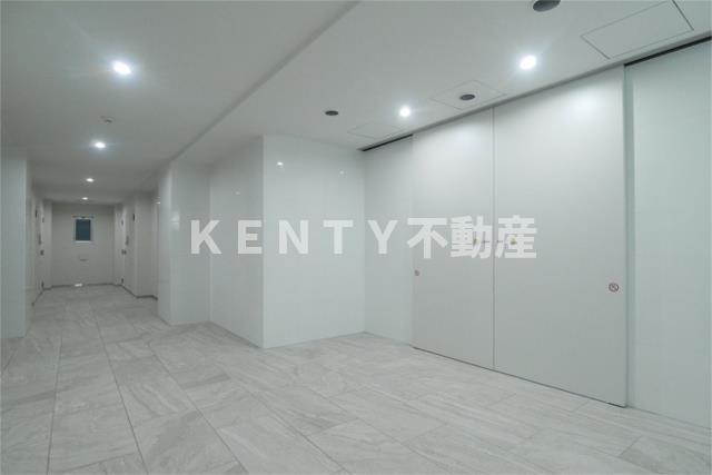 ロビー　落ち着いたロビーです