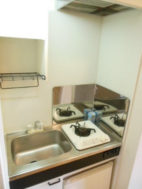 キッチン　※別タイプの参考画像になります。