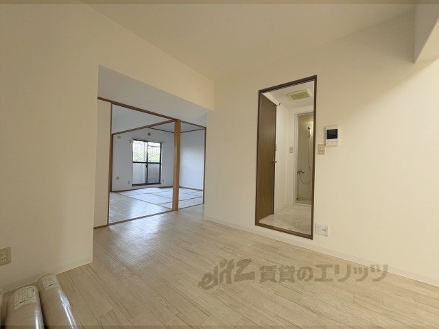 居室・リビング　リビング