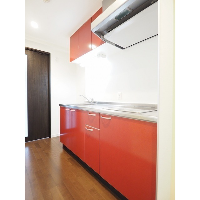 キッチン　（参考）他室の写真を使用しています。現況優先となります。