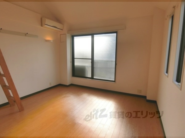 居室・リビング　洋室