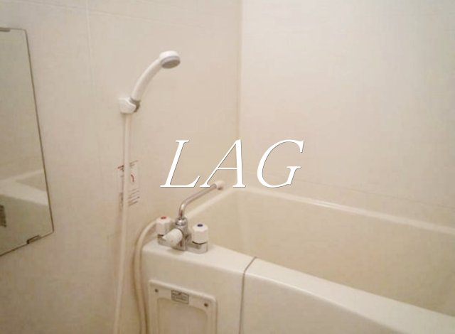 バス・シャワールーム　お風呂です。