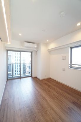 居室・リビング　☆明るい居間☆