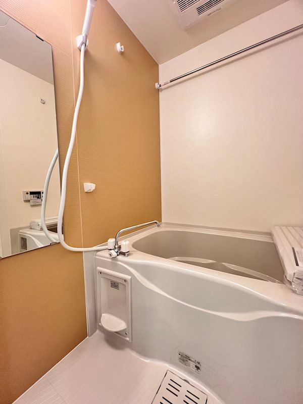 バス・シャワールーム　※別号室の写真です。