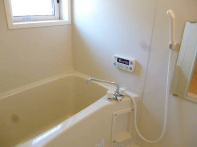 バス・シャワールーム　２０１　浴室