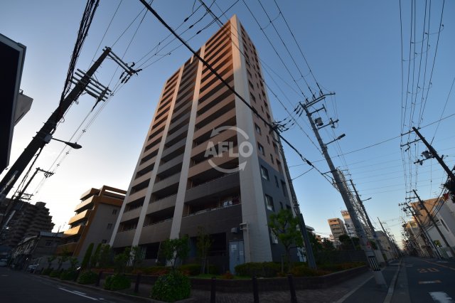 建物外観　グランアッシュ野江　外観