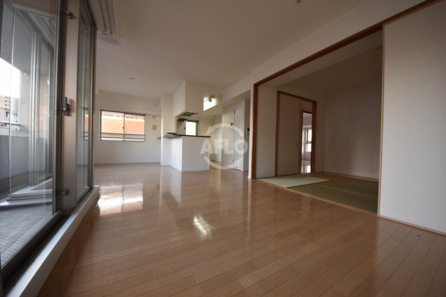 居室・リビング　グランアッシュ野江　リビング