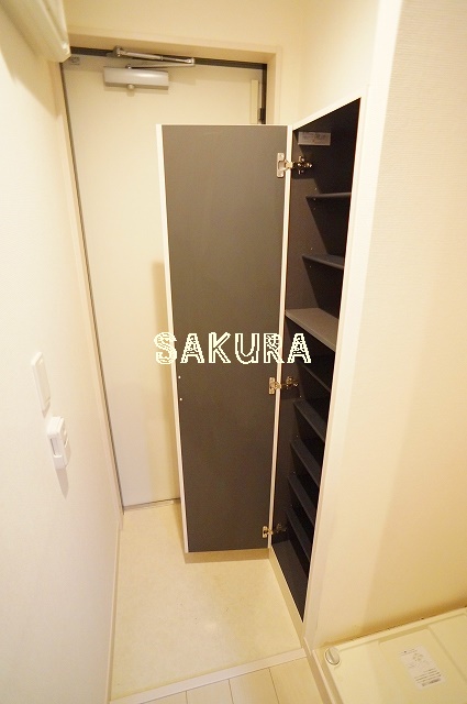 玄関　大容量のシューズボックス♪