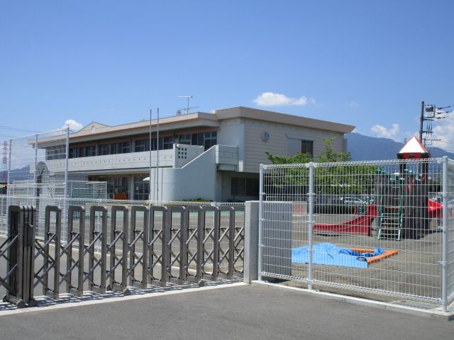 幼稚園・保育園　伊勢原ふたば保育園（幼稚園・保育園）まで550m