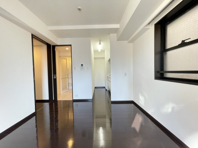 居室・リビング　別室参考画像です。