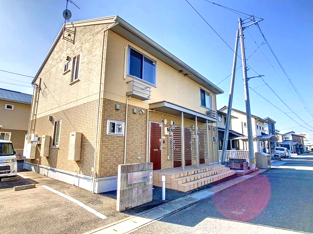 建物外観　2023年12月撮影