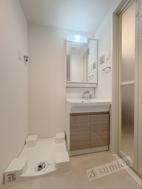 洗面設備　洗面脱衣所付き！独立洗面台が便利です♪♪