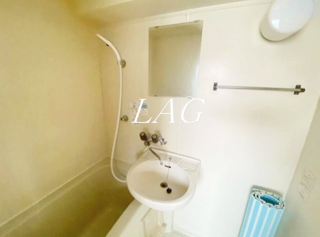 洗面設備　洗面台です。