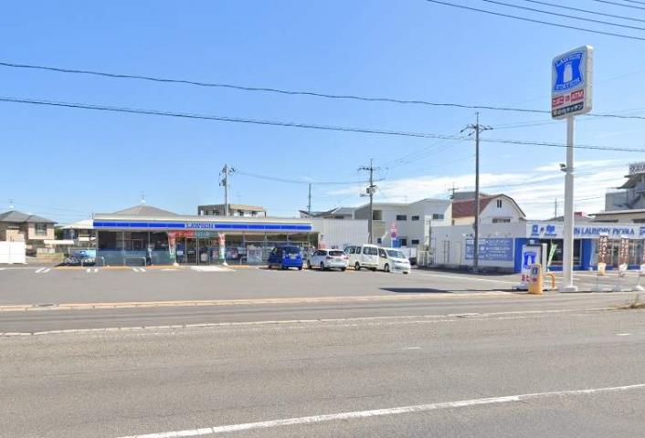 コンビニ　ローソン築港新町1丁目店（コンビニ）まで911m