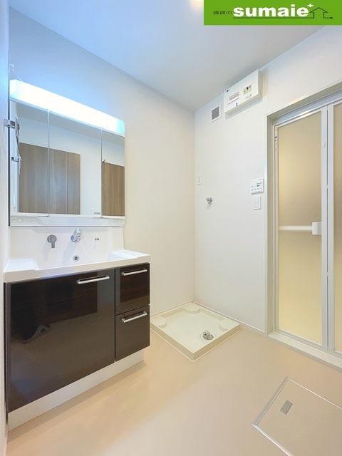 洗面設備　同仕様写真