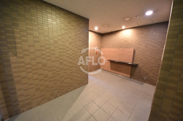 ロビー　グランドール有本　ロビー