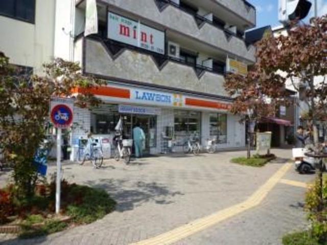 コンビニ　ローソン高鷲駅前通店（コンビニ）まで502m