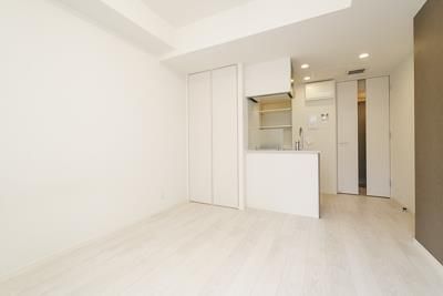 居室・リビング　☆明るい居間☆