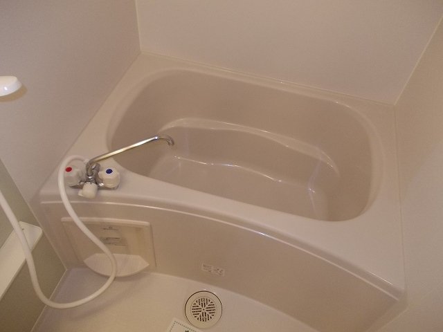 バス・シャワールーム　お風呂です