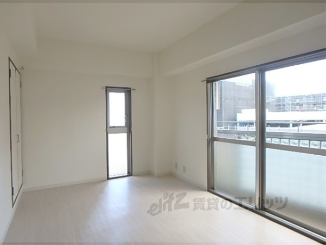 居室・リビング　洋室