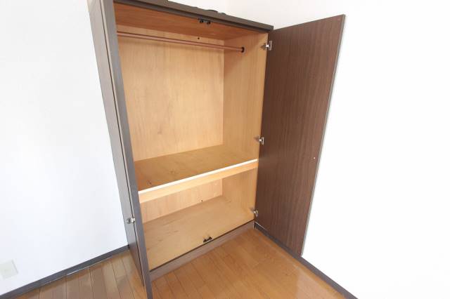 収納　クローゼット