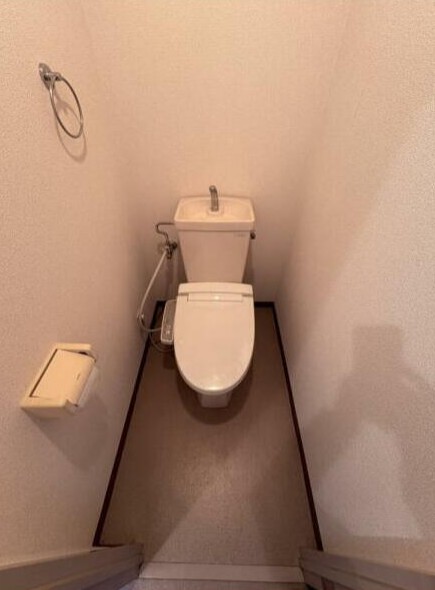 トイレ　ウォシュレット