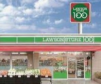 コンビニ　ローソンストア100港北小机町店（コンビニ）まで707m