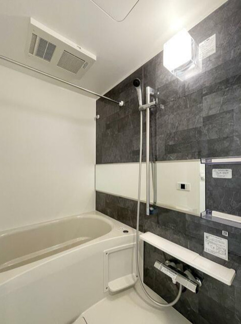 バス・シャワールーム　La Perla Ichigaya-Sadoharacho