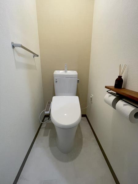 トイレ　トイレ